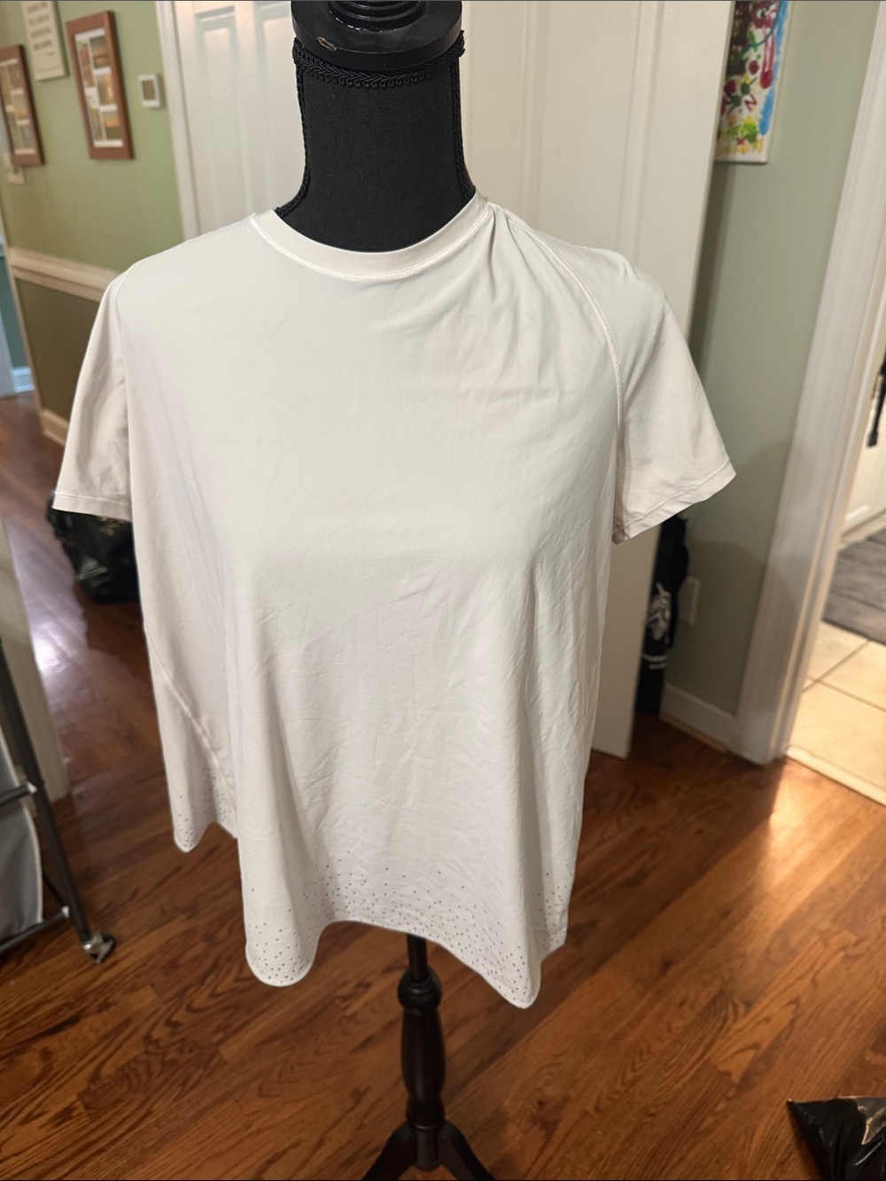 lululemon athletica White Short-Sleeve Crewneck Tee